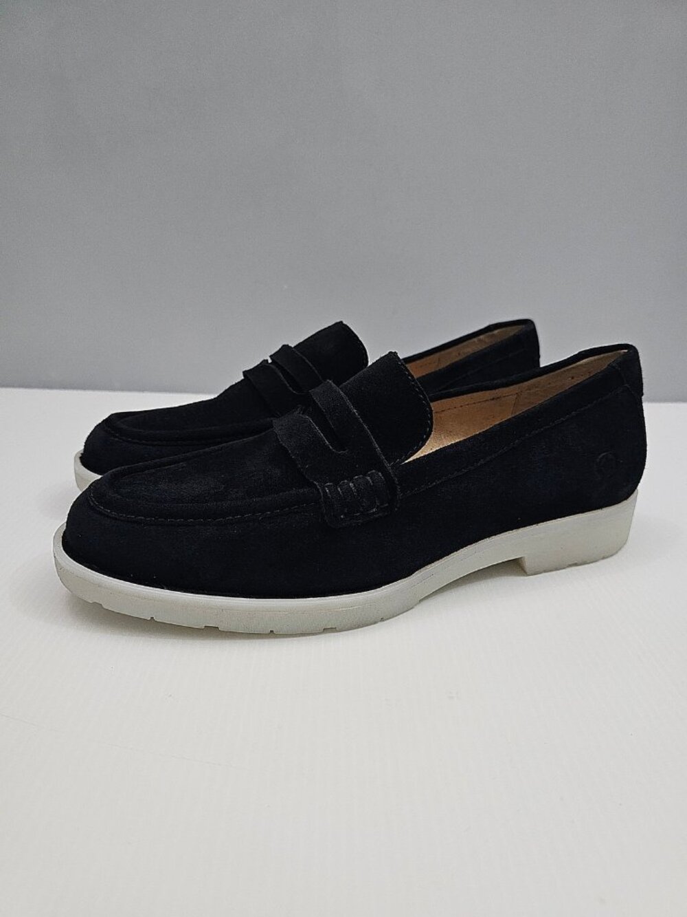 Born Bree Penny Loafers Womens 9 Black Suede Platform Lug Sole Comfort Moc Toe